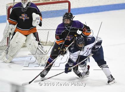 Thumbnail 3 in Westhill/Stamford vs. Staples/Weston/Shelton (CIAC D3 Final) photogallery.