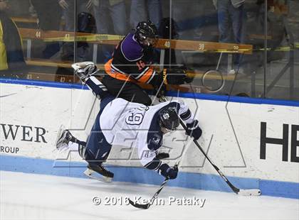 Thumbnail 3 in Westhill/Stamford vs. Staples/Weston/Shelton (CIAC D3 Final) photogallery.