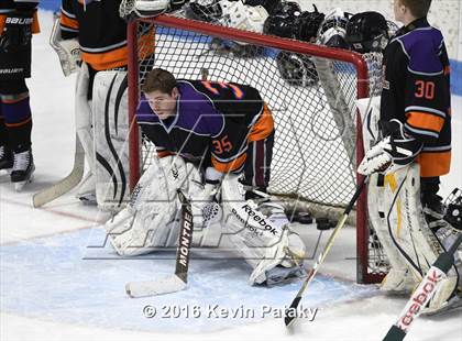 Thumbnail 1 in Westhill/Stamford vs. Staples/Weston/Shelton (CIAC D3 Final) photogallery.