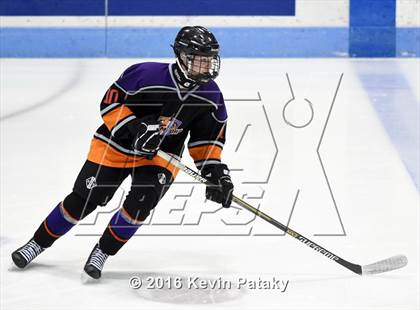 Thumbnail 1 in Westhill/Stamford vs. Staples/Weston/Shelton (CIAC D3 Final) photogallery.
