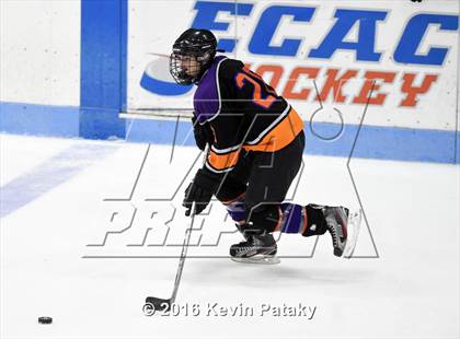 Thumbnail 1 in Westhill/Stamford vs. Staples/Weston/Shelton (CIAC D3 Final) photogallery.