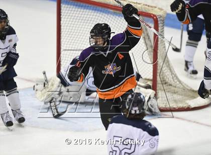 Thumbnail 3 in Westhill/Stamford vs. Staples/Weston/Shelton (CIAC D3 Final) photogallery.