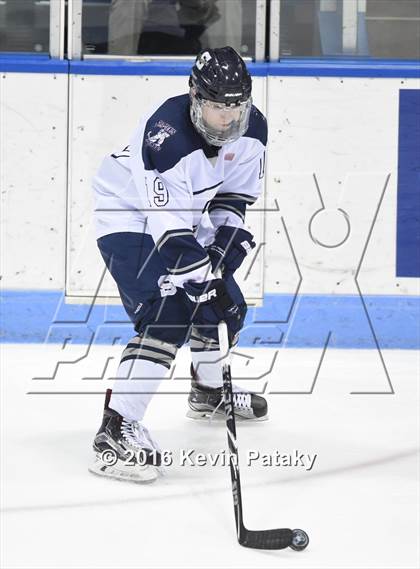 Thumbnail 1 in Westhill/Stamford vs. Staples/Weston/Shelton (CIAC D3 Final) photogallery.