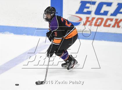 Thumbnail 2 in Westhill/Stamford vs. Staples/Weston/Shelton (CIAC D3 Final) photogallery.