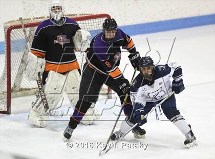Thumbnail 1 in Westhill/Stamford vs. Staples/Weston/Shelton (CIAC D3 Final) photogallery.