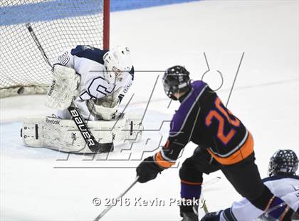 Thumbnail 1 in Westhill/Stamford vs. Staples/Weston/Shelton (CIAC D3 Final) photogallery.