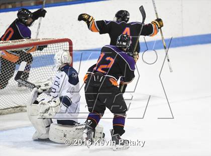 Thumbnail 3 in Westhill/Stamford vs. Staples/Weston/Shelton (CIAC D3 Final) photogallery.