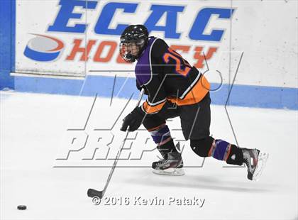 Thumbnail 3 in Westhill/Stamford vs. Staples/Weston/Shelton (CIAC D3 Final) photogallery.