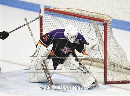 Thumbnail 3 in Westhill/Stamford vs. Staples/Weston/Shelton (CIAC D3 Final) photogallery.