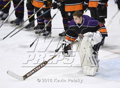 Thumbnail 1 in Westhill/Stamford vs. Staples/Weston/Shelton (CIAC D3 Final) photogallery.