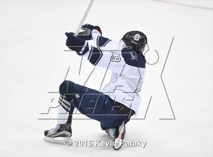 Thumbnail 2 in Westhill/Stamford vs. Staples/Weston/Shelton (CIAC D3 Final) photogallery.