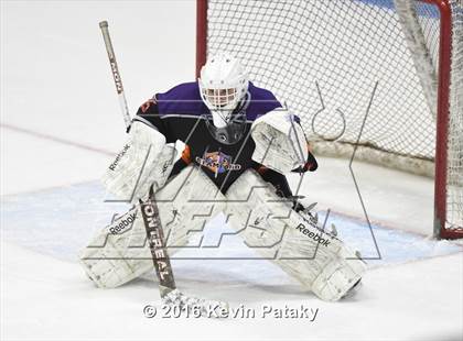 Thumbnail 2 in Westhill/Stamford vs. Staples/Weston/Shelton (CIAC D3 Final) photogallery.