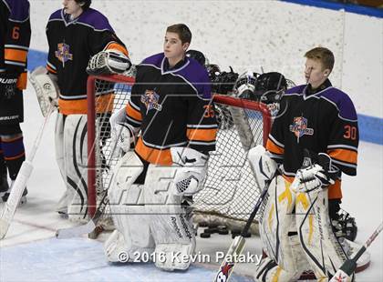 Thumbnail 3 in Westhill/Stamford vs. Staples/Weston/Shelton (CIAC D3 Final) photogallery.