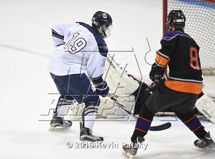 Thumbnail 1 in Westhill/Stamford vs. Staples/Weston/Shelton (CIAC D3 Final) photogallery.