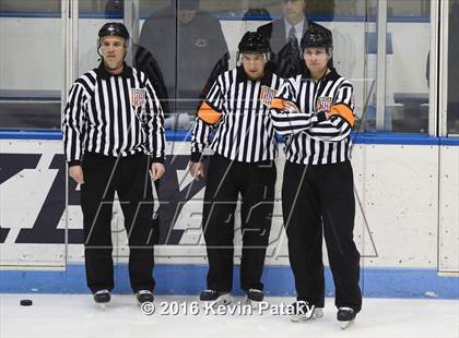 Thumbnail 2 in Westhill/Stamford vs. Staples/Weston/Shelton (CIAC D3 Final) photogallery.