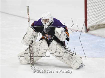 Thumbnail 1 in Westhill/Stamford vs. Staples/Weston/Shelton (CIAC D3 Final) photogallery.