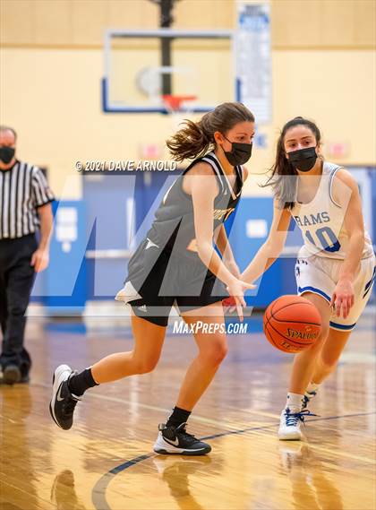 Thumbnail 1 in Biddeford vs. Kennebunk photogallery.