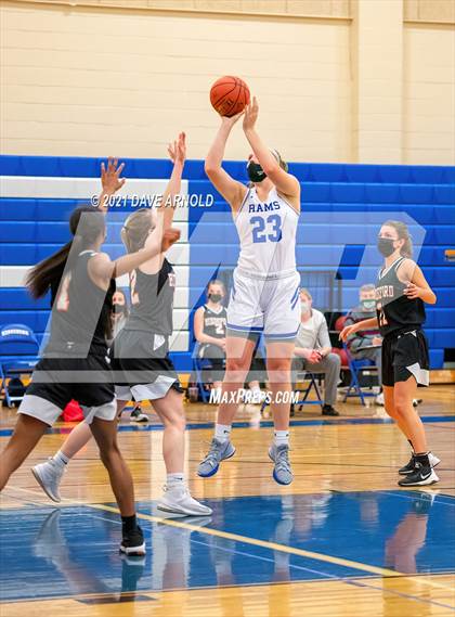 Thumbnail 2 in Biddeford vs. Kennebunk photogallery.