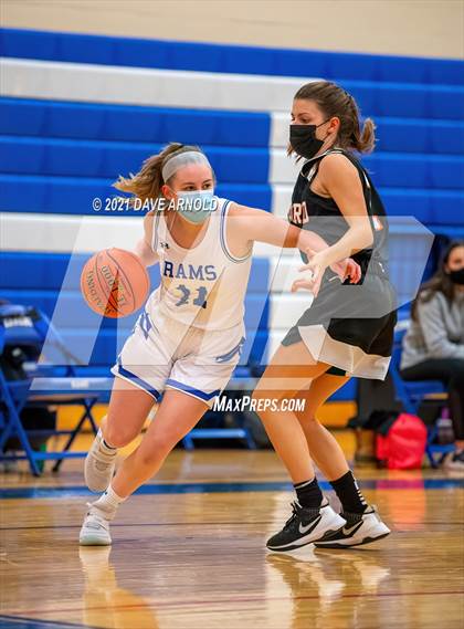 Thumbnail 1 in Biddeford vs. Kennebunk photogallery.