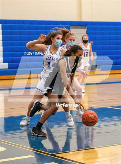 Thumbnail 2 in Biddeford vs. Kennebunk photogallery.
