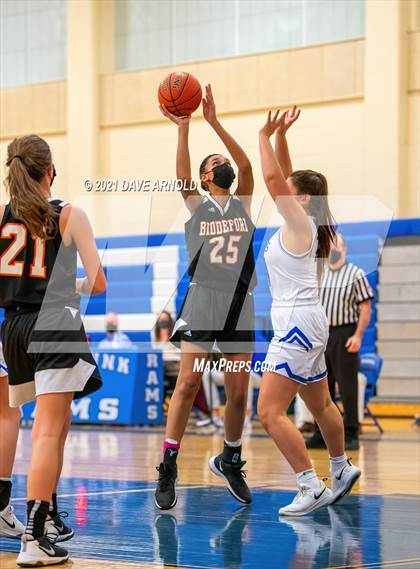 Thumbnail 1 in Biddeford vs. Kennebunk photogallery.