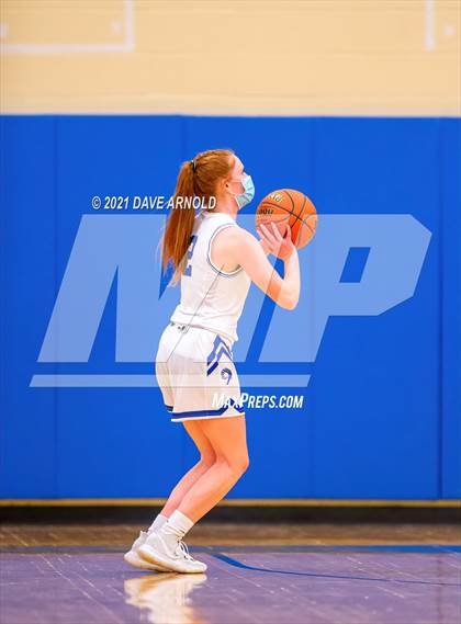 Thumbnail 2 in Biddeford vs. Kennebunk photogallery.
