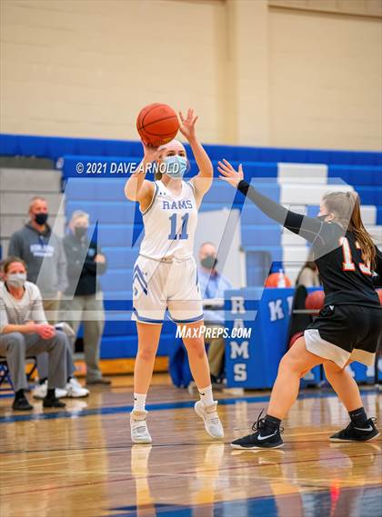 Thumbnail 1 in Biddeford vs. Kennebunk photogallery.