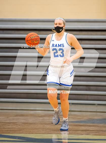 Thumbnail 3 in Biddeford vs. Kennebunk photogallery.