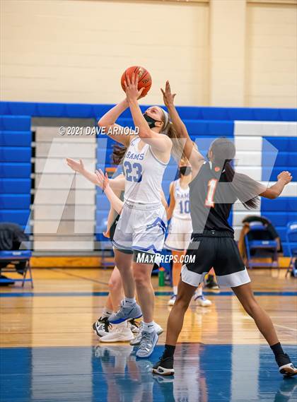 Thumbnail 3 in Biddeford vs. Kennebunk photogallery.