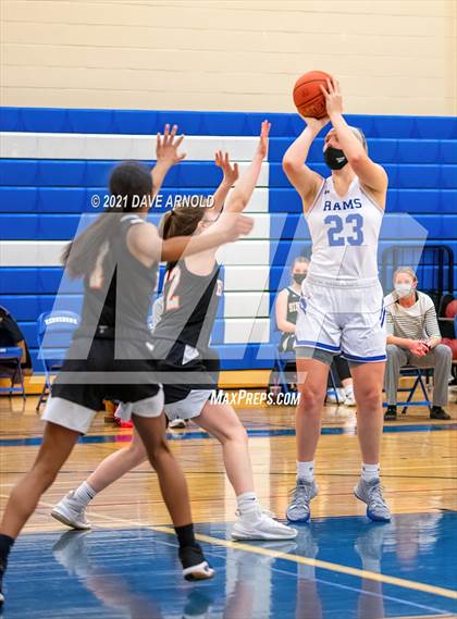 Thumbnail 1 in Biddeford vs. Kennebunk photogallery.