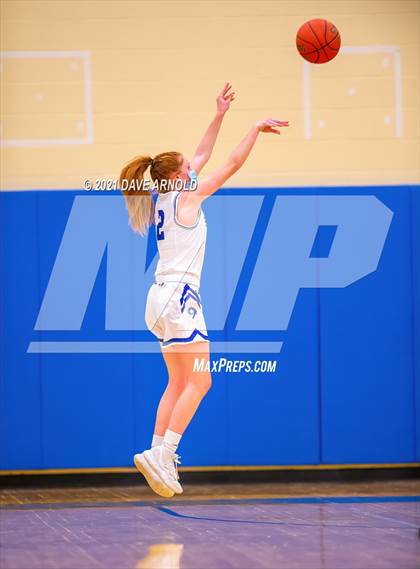Thumbnail 1 in Biddeford vs. Kennebunk photogallery.