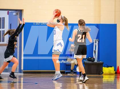 Thumbnail 2 in Biddeford vs. Kennebunk photogallery.