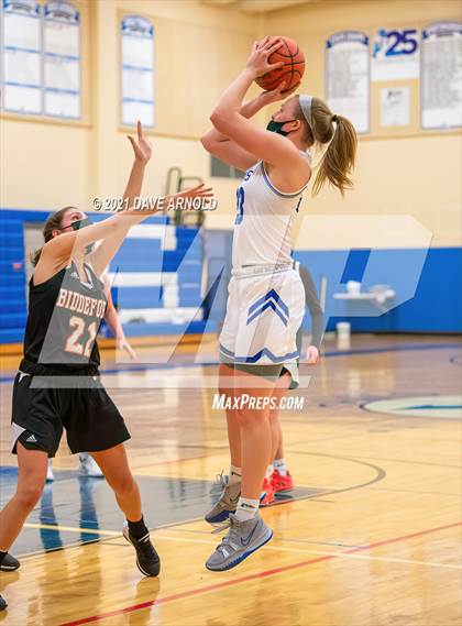 Thumbnail 3 in Biddeford vs. Kennebunk photogallery.