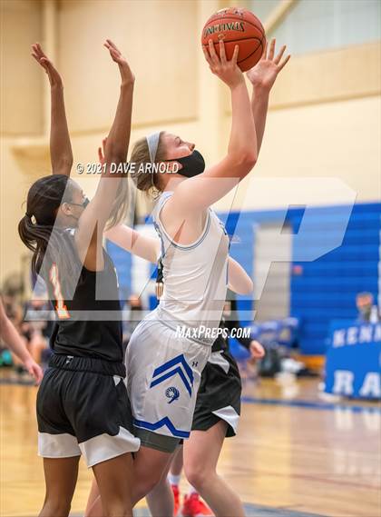 Thumbnail 1 in Biddeford vs. Kennebunk photogallery.