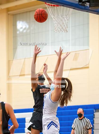 Thumbnail 3 in Biddeford vs. Kennebunk photogallery.