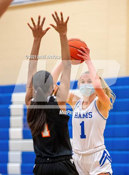 Thumbnail 1 in Biddeford vs. Kennebunk photogallery.