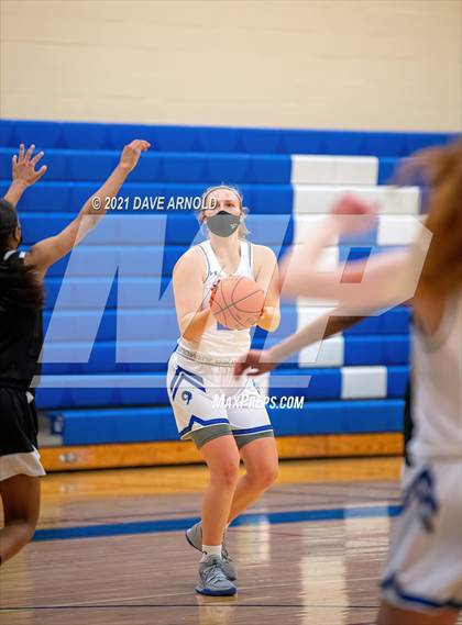 Thumbnail 1 in Biddeford vs. Kennebunk photogallery.
