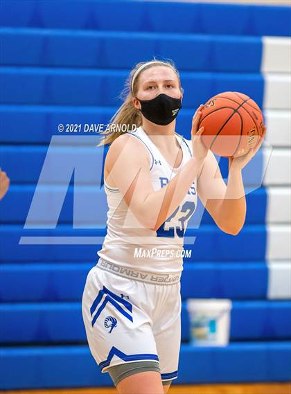 Thumbnail 2 in Biddeford vs. Kennebunk photogallery.