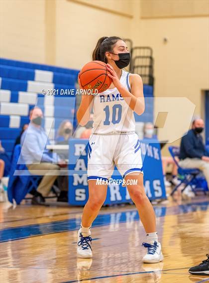 Thumbnail 1 in Biddeford vs. Kennebunk photogallery.