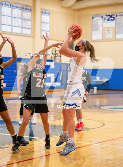 Thumbnail 2 in Biddeford vs. Kennebunk photogallery.