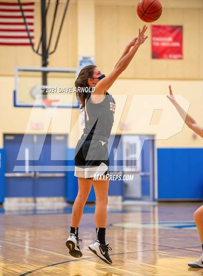 Thumbnail 1 in Biddeford vs. Kennebunk photogallery.