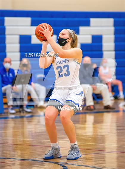 Thumbnail 1 in Biddeford vs. Kennebunk photogallery.
