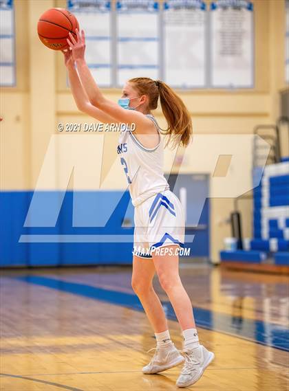 Thumbnail 2 in Biddeford vs. Kennebunk photogallery.