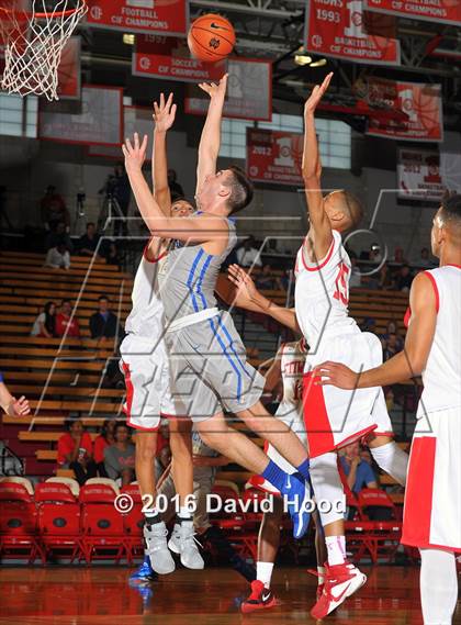 Thumbnail 3 in Etiwanda vs. Santa Margarita (Nike Extravaganza) photogallery.