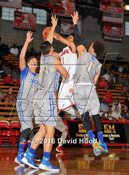 Thumbnail 3 in Etiwanda vs. Santa Margarita (Nike Extravaganza) photogallery.