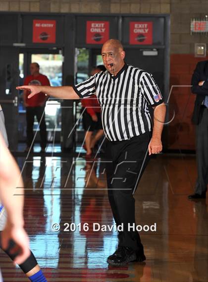 Thumbnail 3 in Etiwanda vs. Santa Margarita (Nike Extravaganza) photogallery.