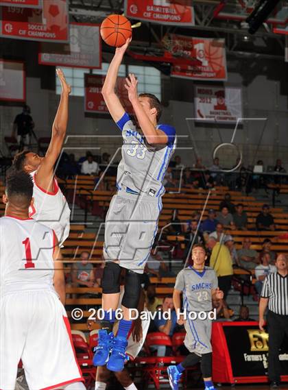 Thumbnail 1 in Etiwanda vs. Santa Margarita (Nike Extravaganza) photogallery.