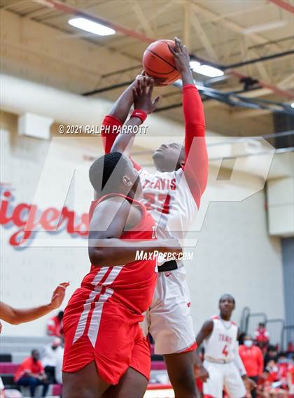 Thumbnail 2 in Fort Bend Dulles vs Fort Bend Travis photogallery.