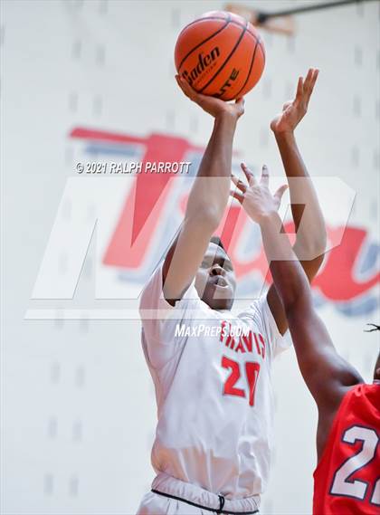 Thumbnail 3 in Fort Bend Dulles vs Fort Bend Travis photogallery.