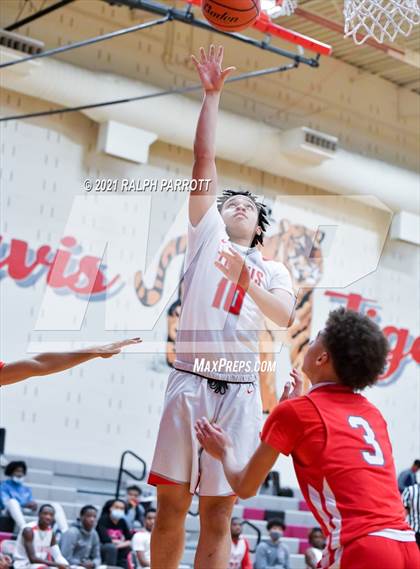 Thumbnail 3 in Fort Bend Dulles vs Fort Bend Travis photogallery.